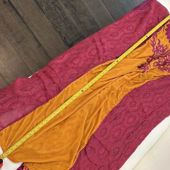 SILKY VELVET MAXI CARDIGAN DRESS FREE SIZE - Picture 9 of 13